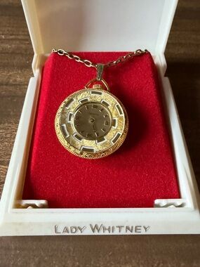 NOS Vintage
Lady Whitney Pendant
Watch - Lucerne Swiss
- MINT w/Box
